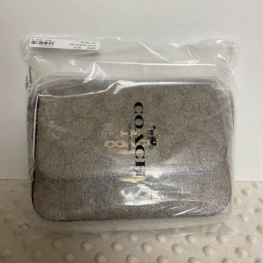 Coach purse - Picture 10 of 10